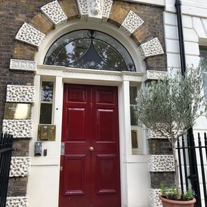 Meet your Posher, Anita